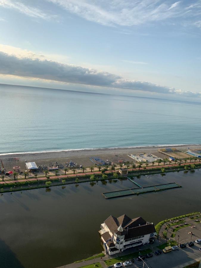 Orbi City Land Apartment Batumi Ngoại thất bức ảnh